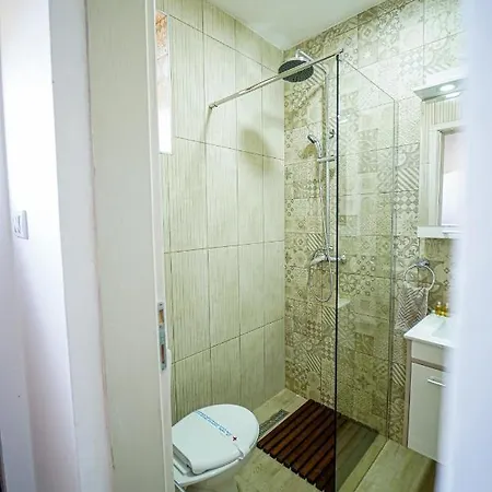 カントリーハウス Salas Isailovi