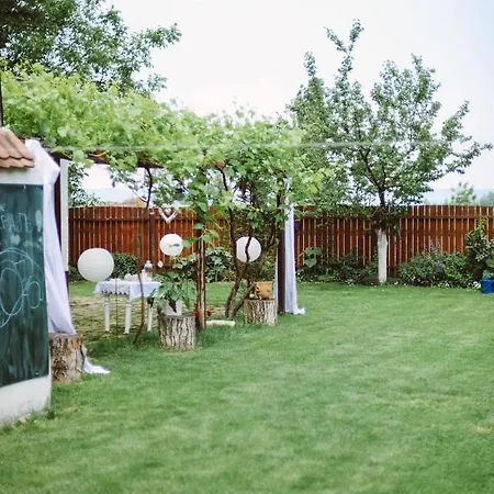 Salas Isailovi Landhaus Sremska Mitrovica