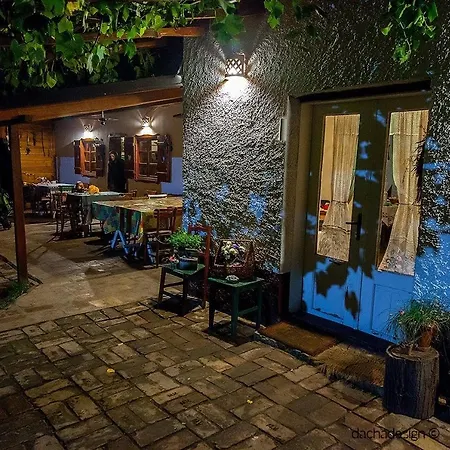 Salas Isailovi Landhaus *