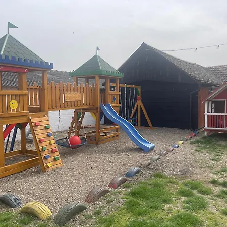 Salas Isailovi Sremska Mitrovica